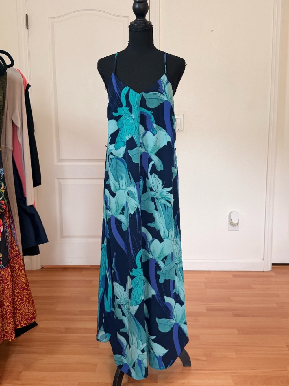 LOFT Floral Maxi Dress Blue Teal Navy Tropical Print Spaghetti Strap Boho